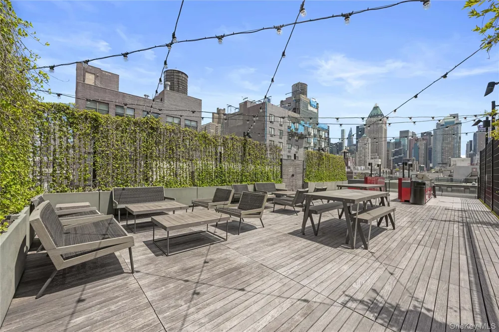 547 W 47th Street #509 New York (Manhattan), NY 10036