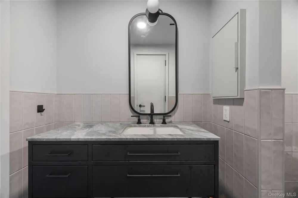 547 W 47th Street #509 New York (Manhattan), NY 10036