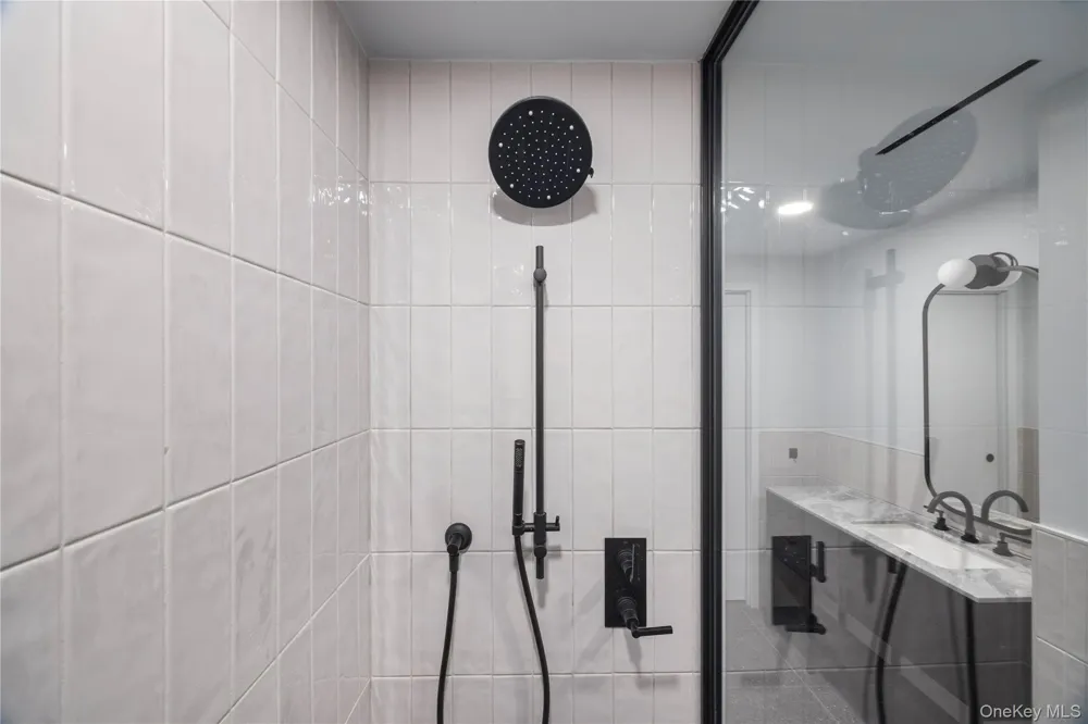 547 W 47th Street #509 New York (Manhattan), NY 10036