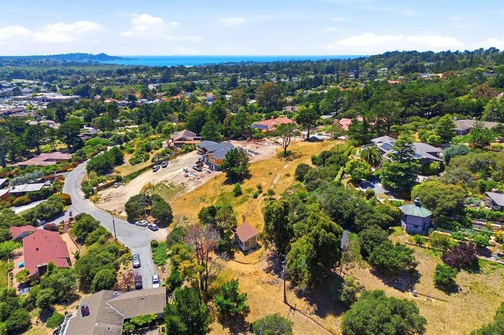 4215 Marguerita Way Carmel, CA 93923