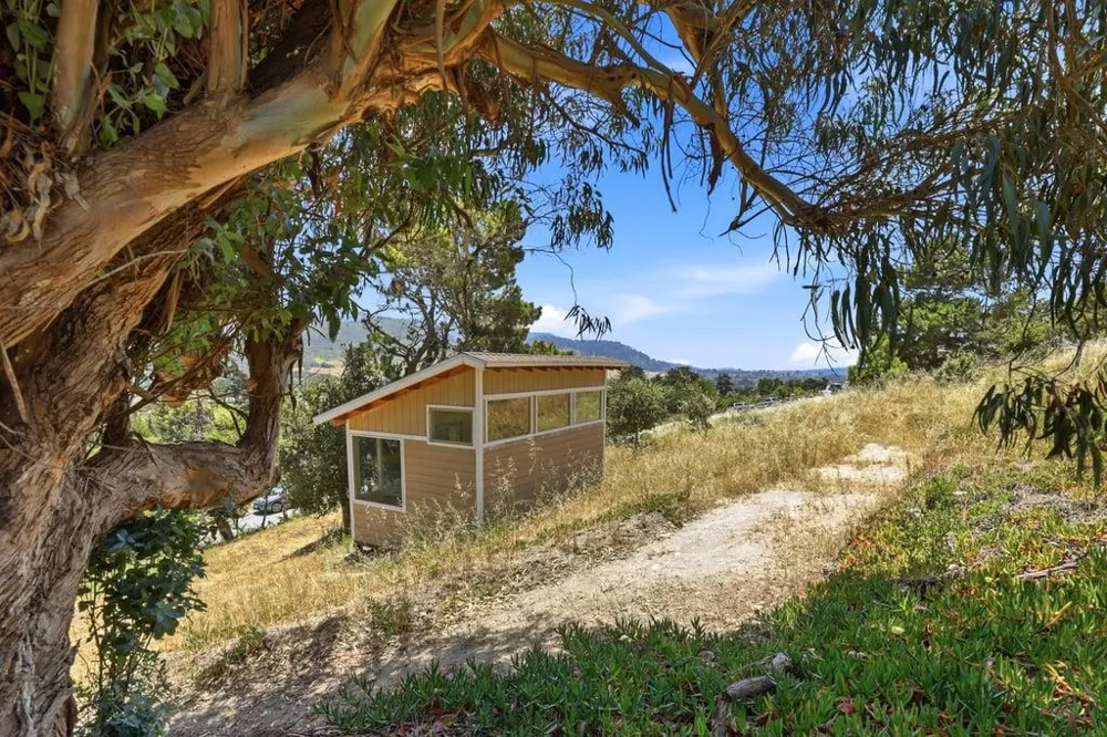 4215 Marguerita Way Carmel, CA 93923
