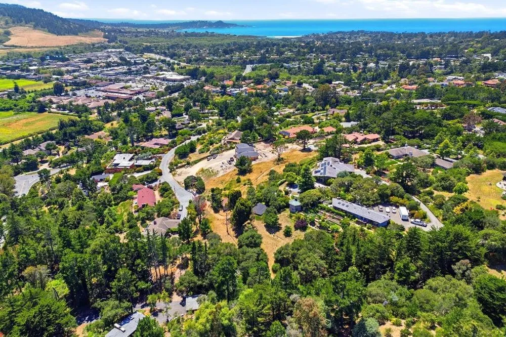 4215 Marguerita Way Carmel, CA 93923