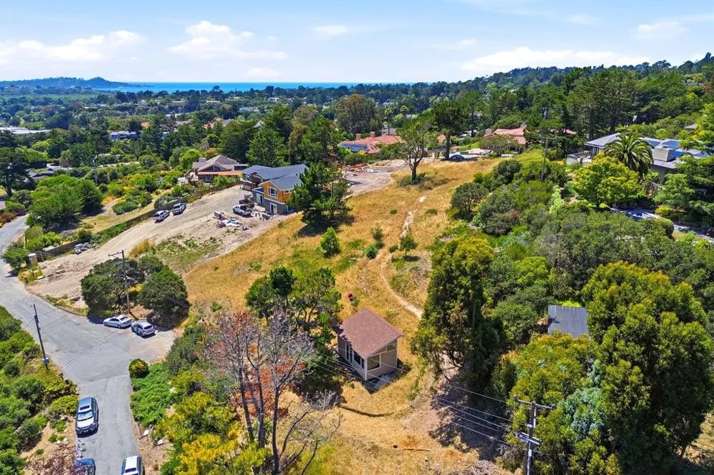 4215 Marguerita Way Carmel, CA 93923