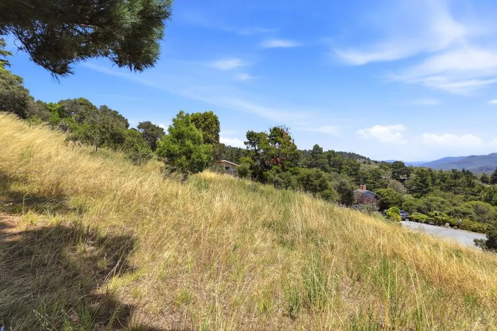 4215 Marguerita Way Carmel, CA 93923