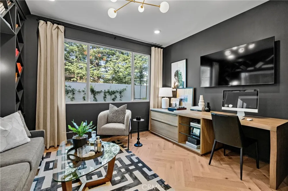 185 Sonoma Lane Claremont, CA 91711