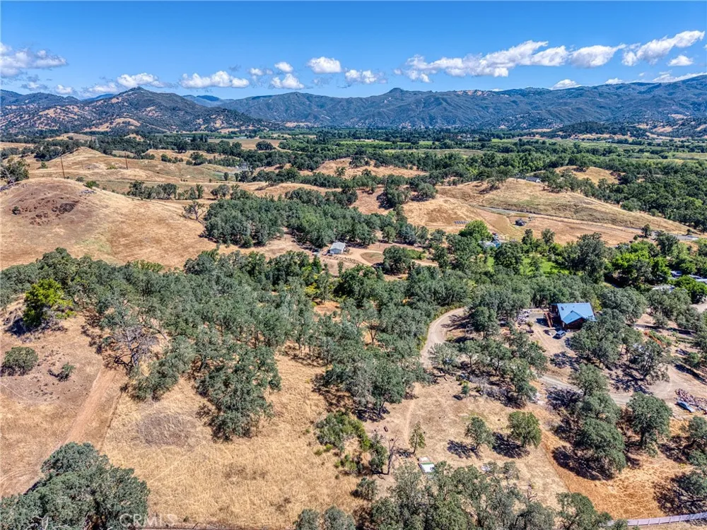 1250 Mockingbird Lakeport, CA 95453