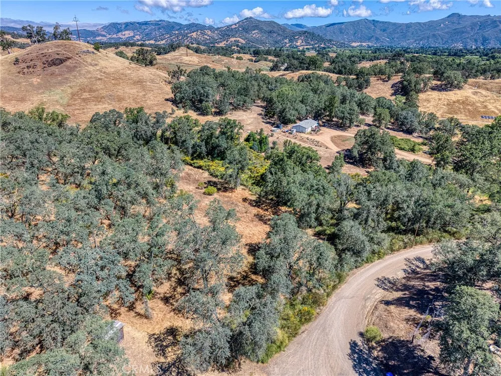 1250 Mockingbird Lakeport, CA 95453