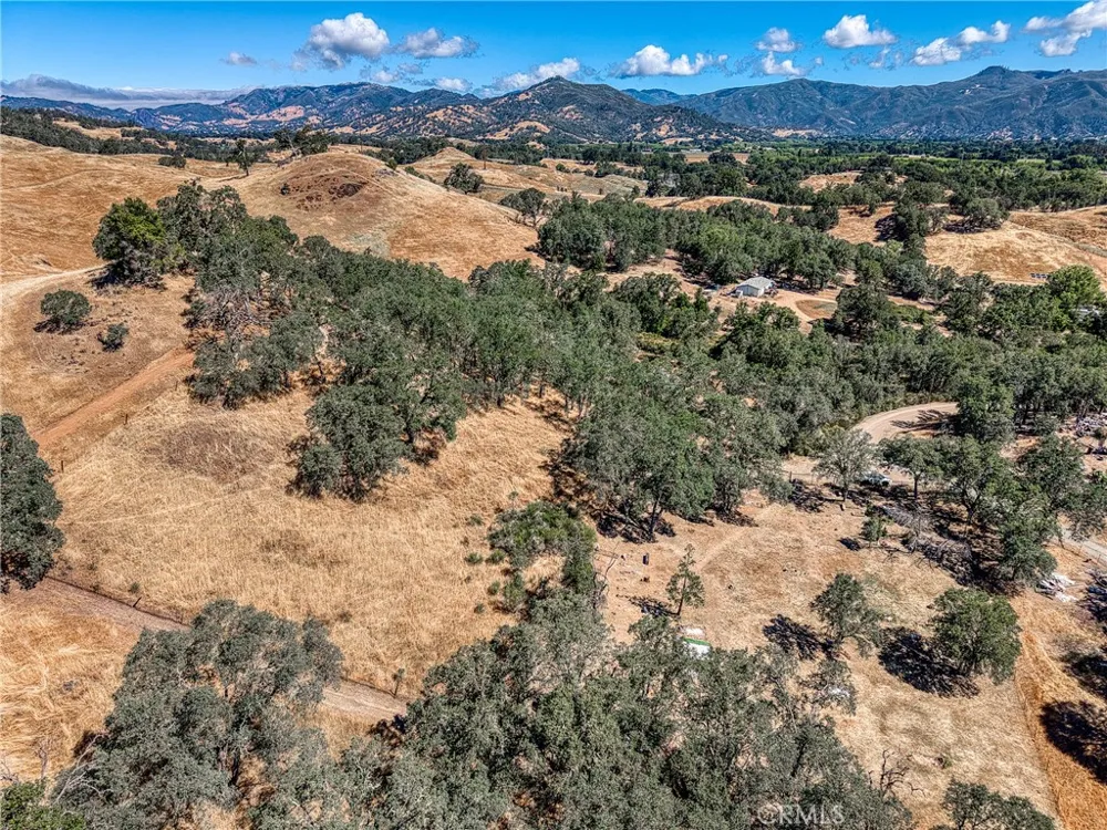 1250 Mockingbird Lakeport, CA 95453