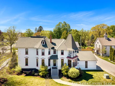 318 Rachaels Way