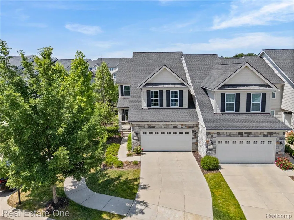 42829 Cardinal Way Novi City, MI 48375