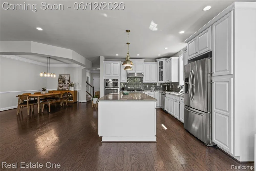 42829 Cardinal Way Novi City, MI 48375