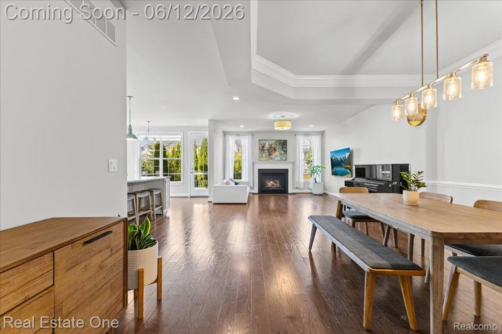 42829 Cardinal Way Novi City, MI 48375
