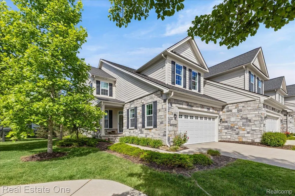 42829 Cardinal Way Novi City, MI 48375