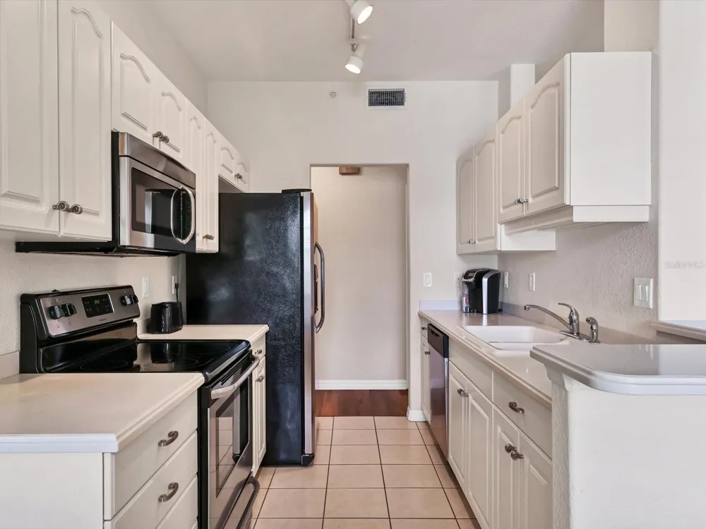 150 L PAVIA BOULEVARD #13 Venice, FL 34292