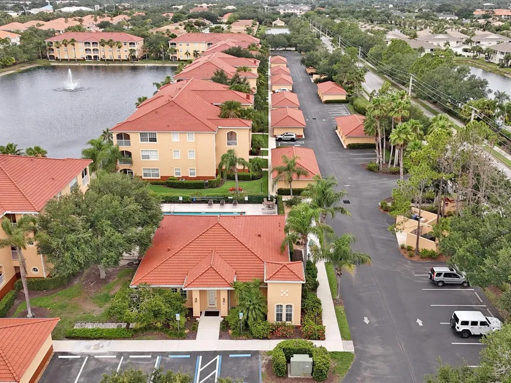 150 L PAVIA BOULEVARD #13 Venice, FL 34292