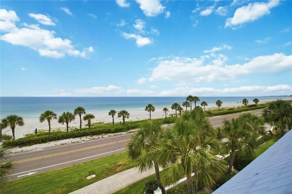 3804 GULF OF MEXICO DRIVE #B204 Longboat Key, FL 34228