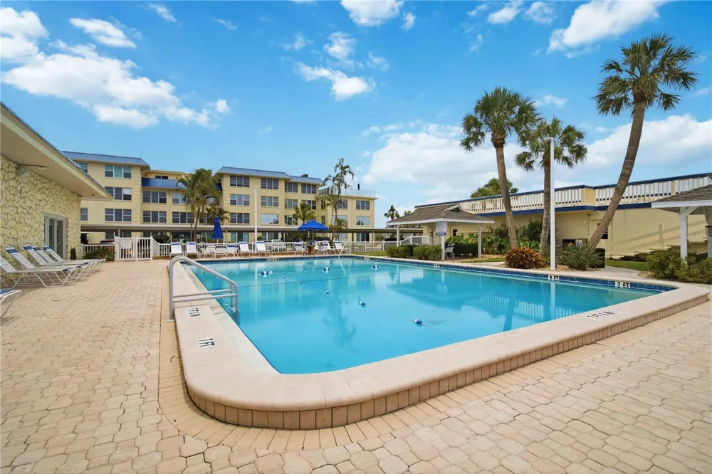 3804 GULF OF MEXICO DRIVE #B204 Longboat Key, FL 34228