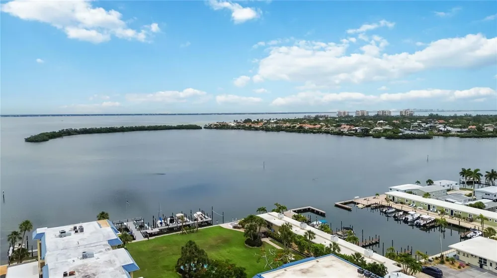 3804 GULF OF MEXICO DRIVE #B204 Longboat Key, FL 34228