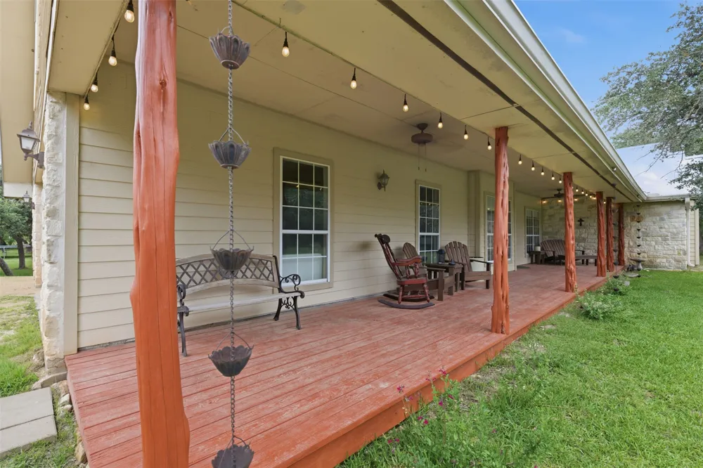 7020 CR 211 Florence, TX 76527