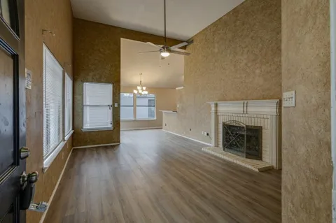 10611 Woodleaf Drive