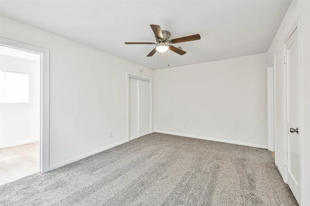 105 Live Oak Street Baytown, TX 77520