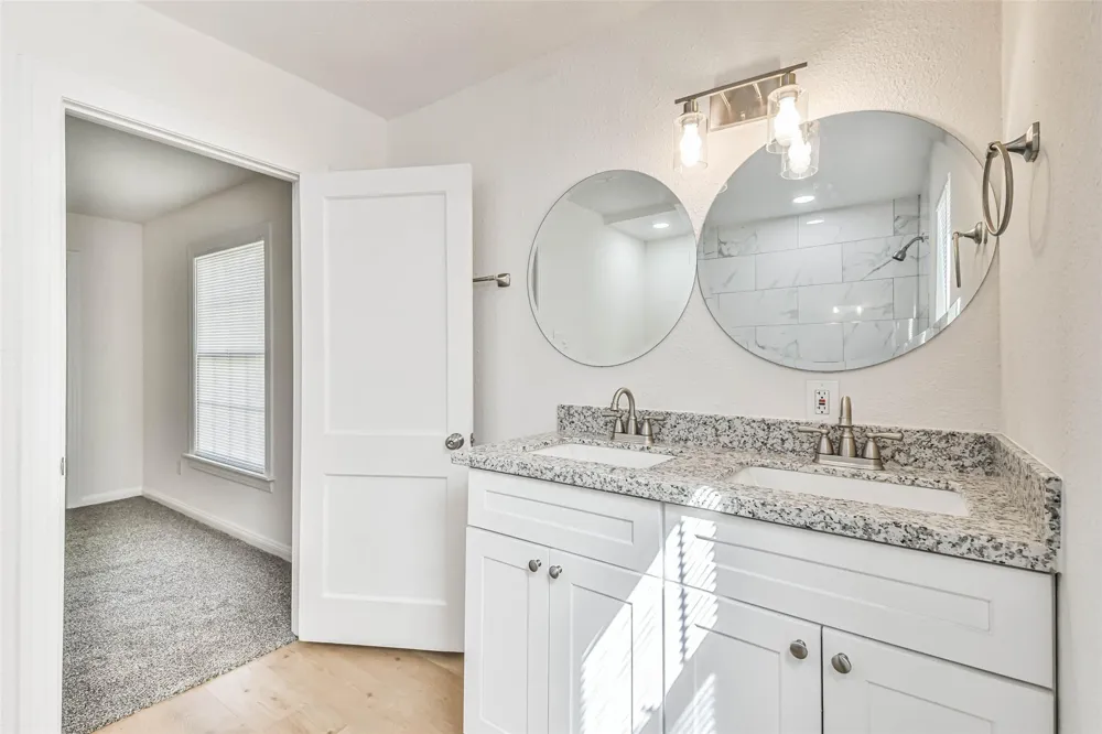 105 Live Oak Street Baytown, TX 77520