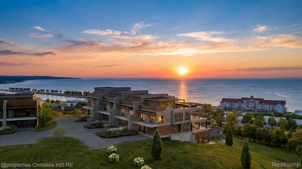 3575 Charlevoix Avenue #30 Resort Township, MI 49770