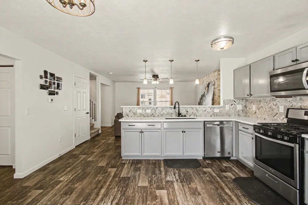5223 Seawall Court South Haven Charter Township, MI 49090
