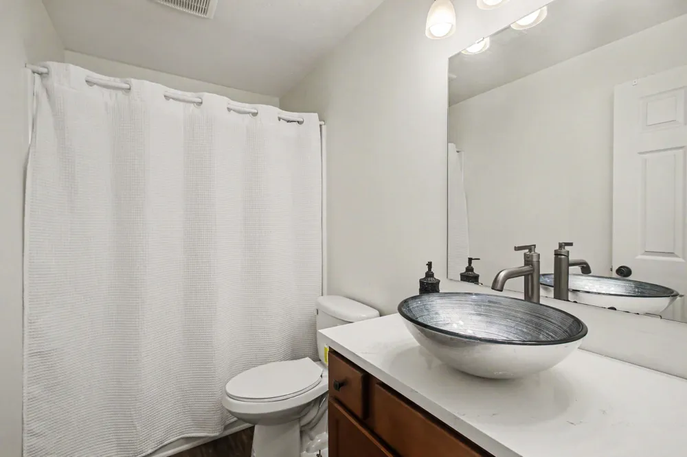 5223 Seawall Court South Haven Charter Township, MI 49090