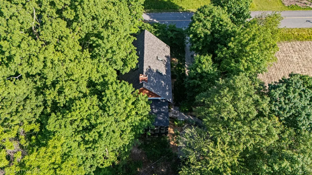 1055 Mount Tabor Road Oronoko Charter Township, MI 49107