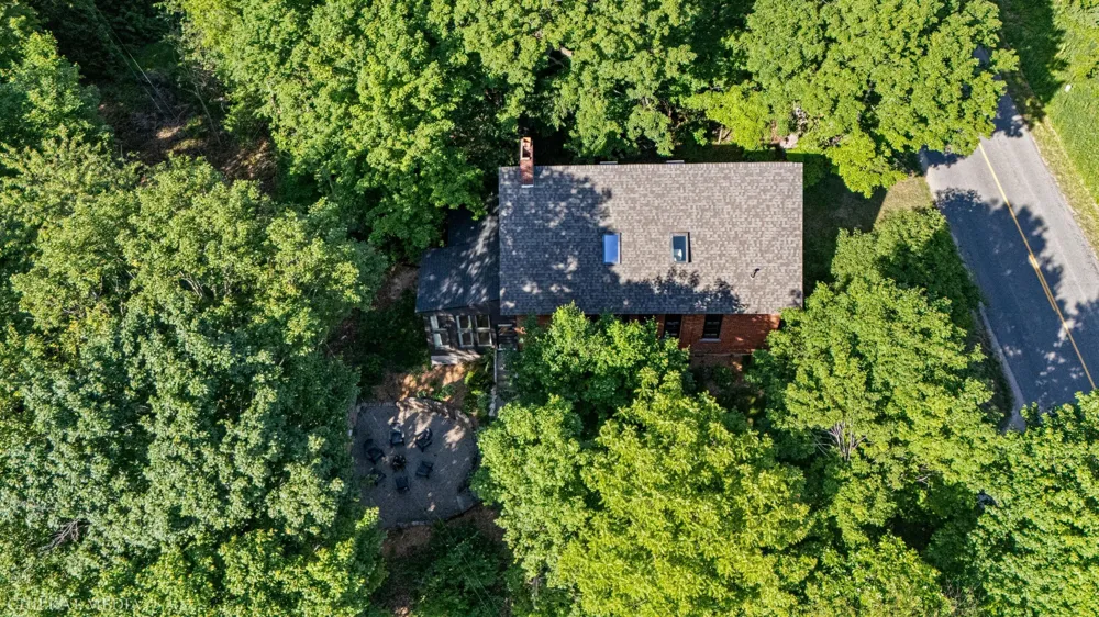 1055 Mount Tabor Road Oronoko Charter Township, MI 49107