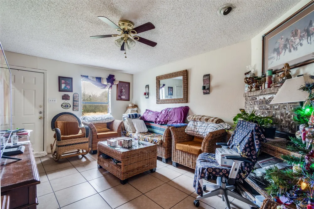 3079 Olympia Drive Denton, TX 76209