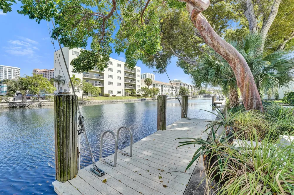1431 S Ocean Boulevard #37 Lauderdale By The Sea, FL 33062