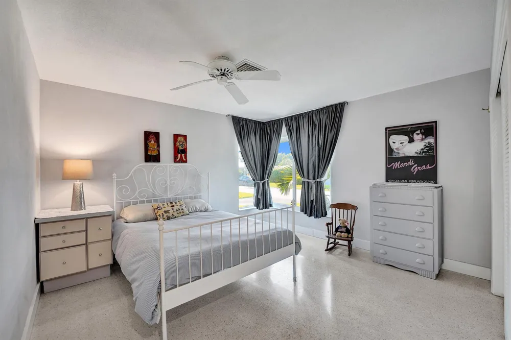 1431 S Ocean Boulevard #37 Lauderdale By The Sea, FL 33062