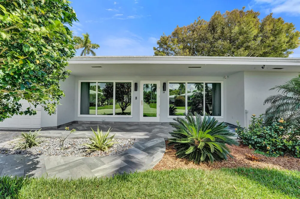 1431 S Ocean Boulevard #37 Lauderdale By The Sea, FL 33062