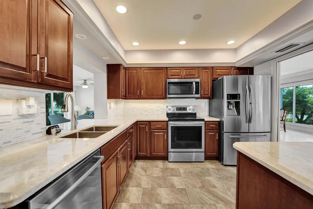1431 S Ocean Boulevard #37 Lauderdale By The Sea, FL 33062
