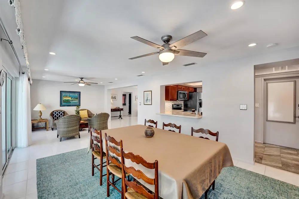 1431 S Ocean Boulevard #37 Lauderdale By The Sea, FL 33062