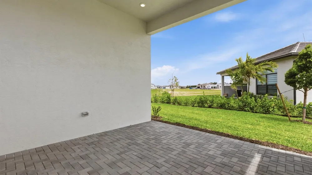5084 Lido Key Lane Westlake, FL 33470