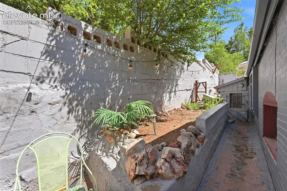 370 Ruxton Avenue Manitou Springs, CO 80829