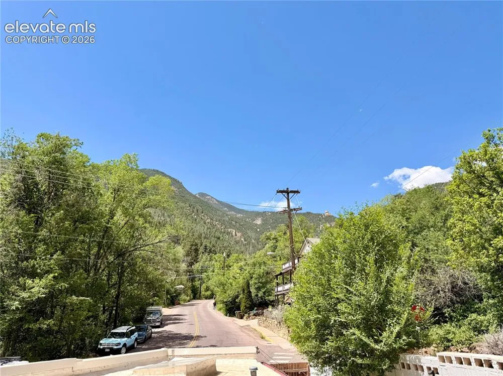 370 Ruxton Avenue Manitou Springs, CO 80829