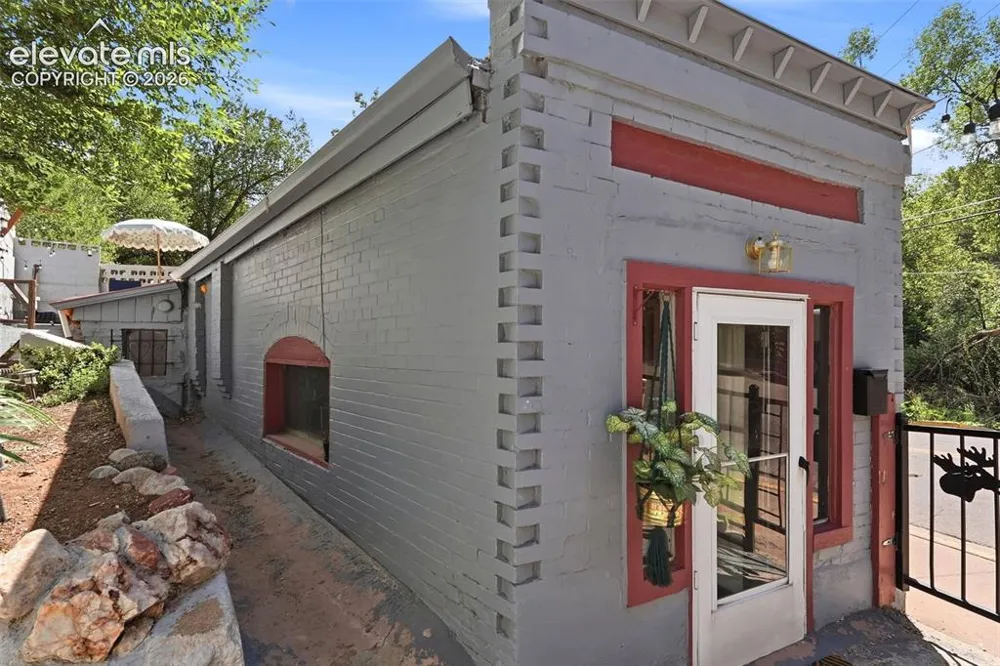 370 Ruxton Avenue Manitou Springs, CO 80829