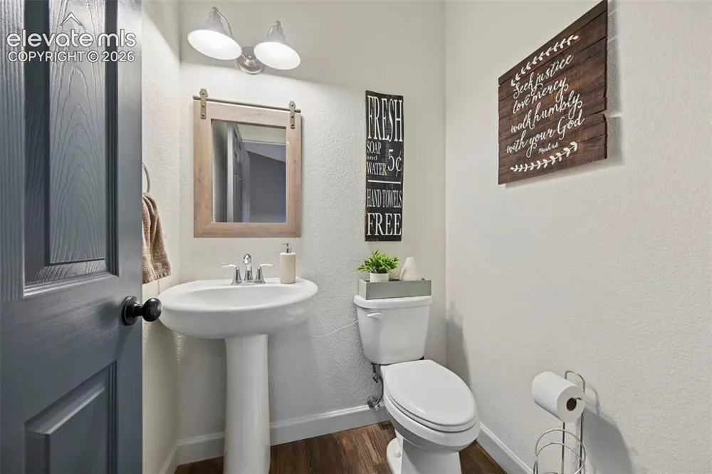 40051 Cold Iron Road Ramah, CO 80832