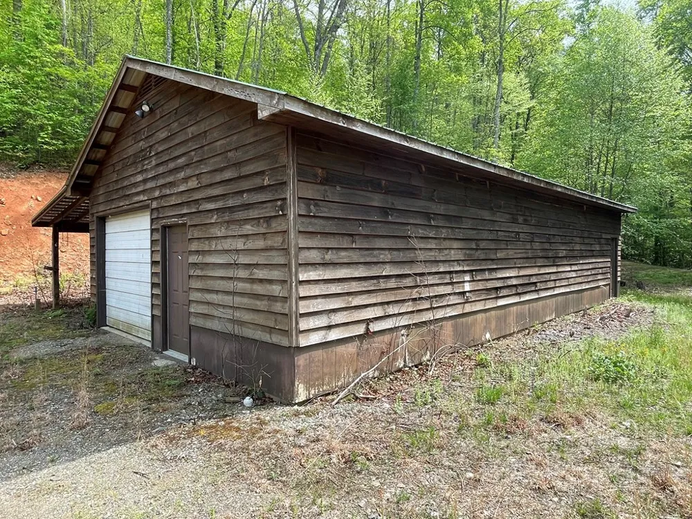 Copperhead Cove Sylva, NC 28779