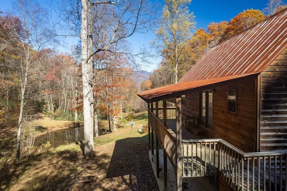 Copperhead Cove Sylva, NC 28779