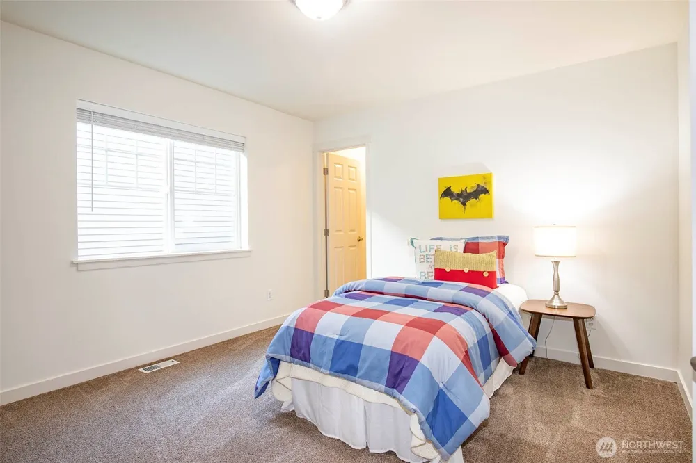7114 Allman Avenue SE Snoqualmie, WA 98065
