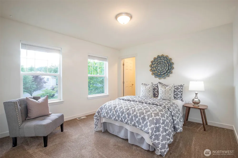 7114 Allman Avenue SE Snoqualmie, WA 98065