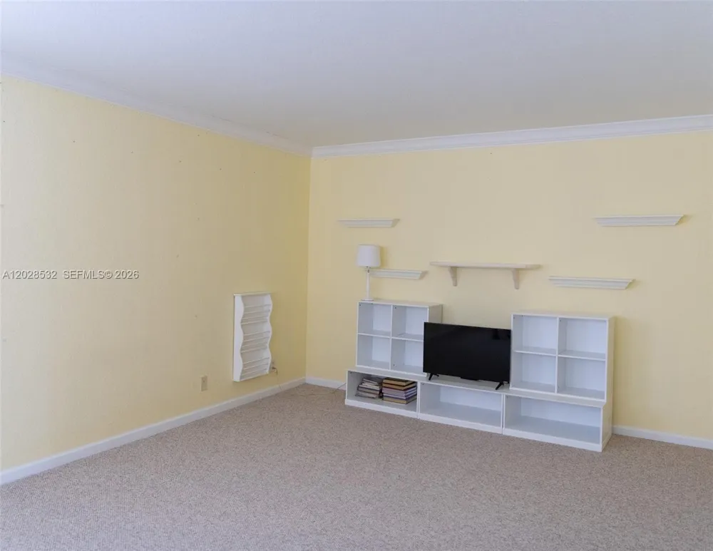 864 Vanda Ter Weston, FL 33327