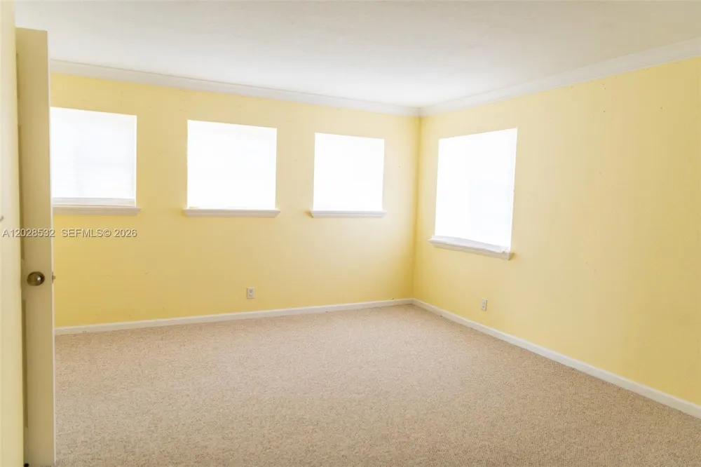 864 Vanda Ter Weston, FL 33327