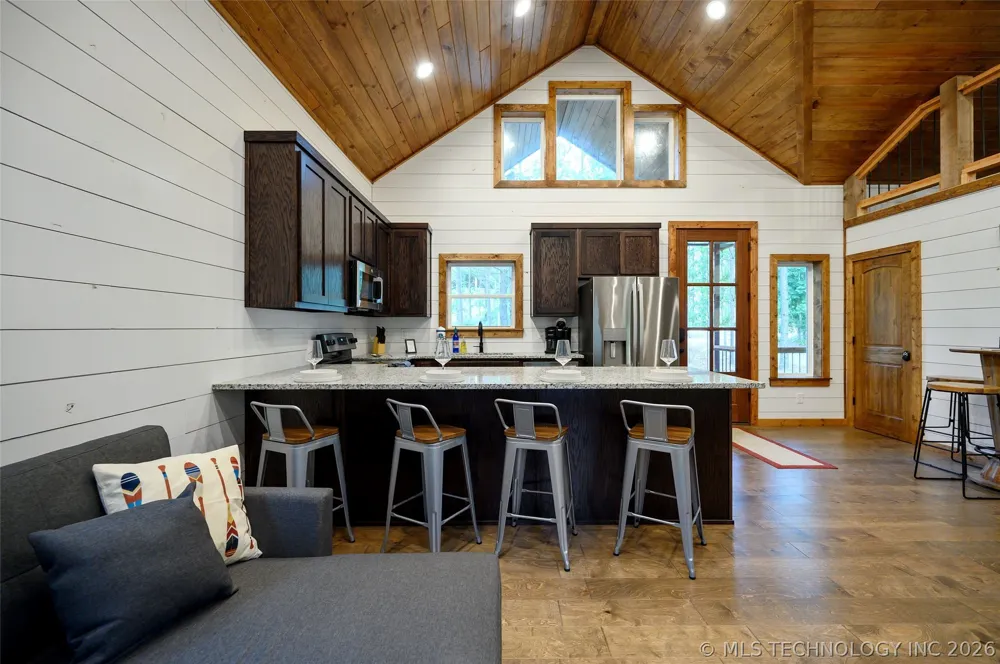 32 Cedar Tree Trail Broken Bow, OK 74728