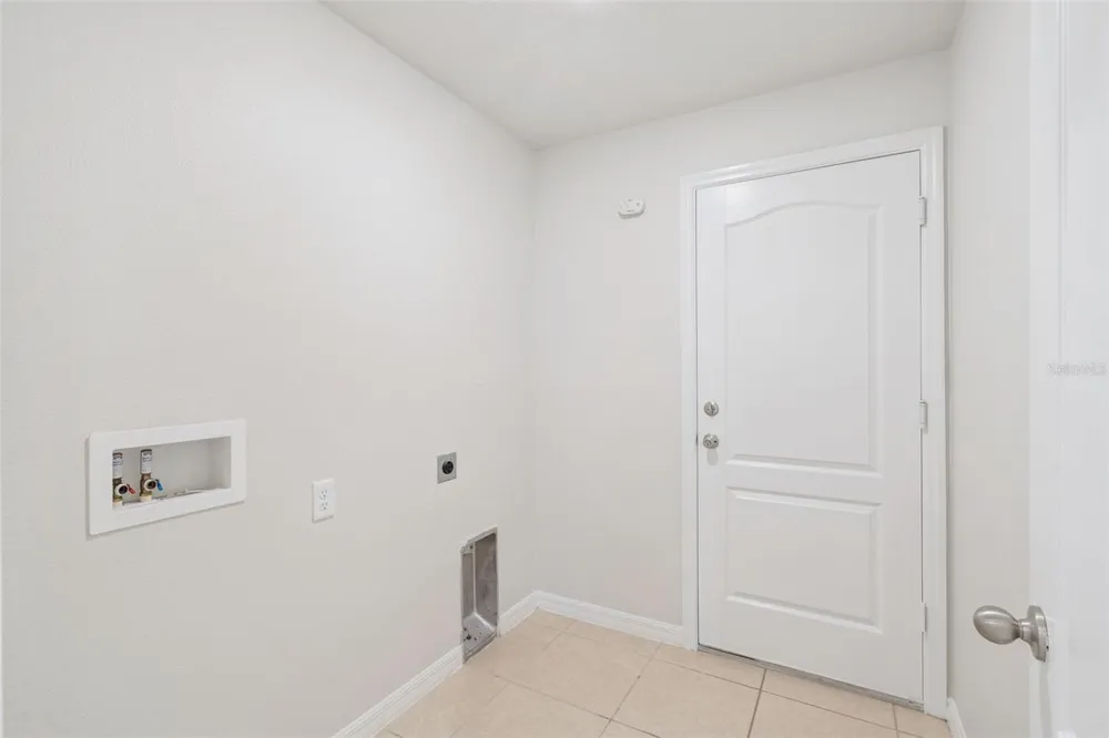 1350 BRENWAY DRIVE Mascotte, FL 34753